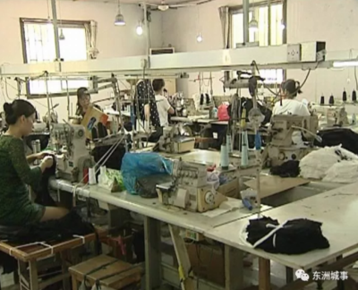 江蘇海門村官?gòu)垥粤犭x開大城市回鄉(xiāng)辦起服裝加工廠